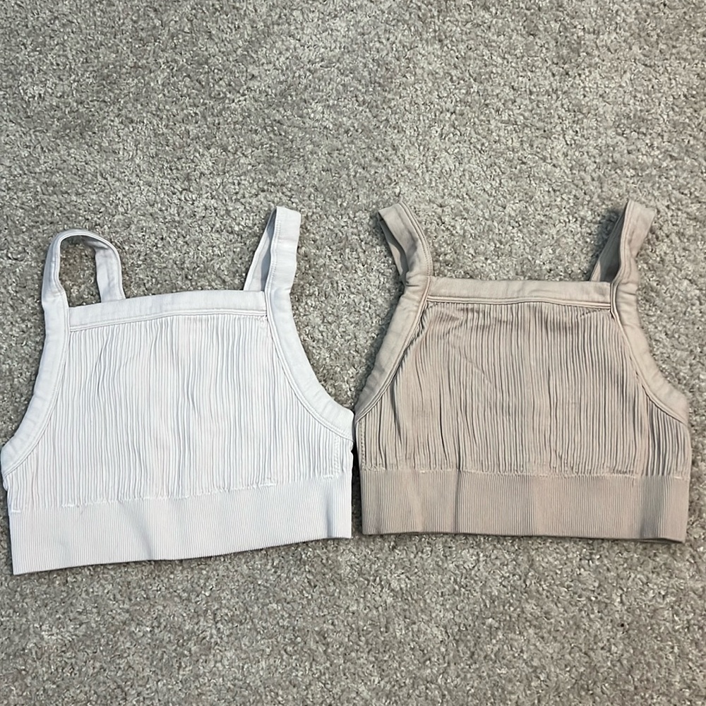 Aerie cropped tanks